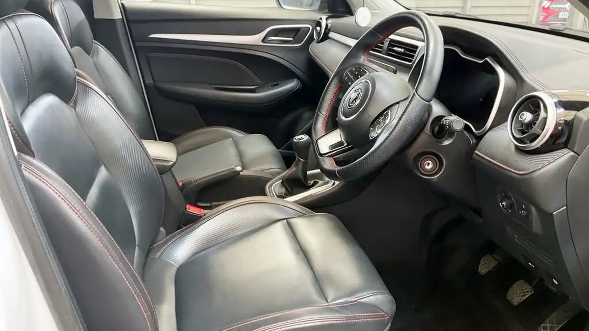2022-mg-zs-suv-15-vti-tech-exclusive-big-8