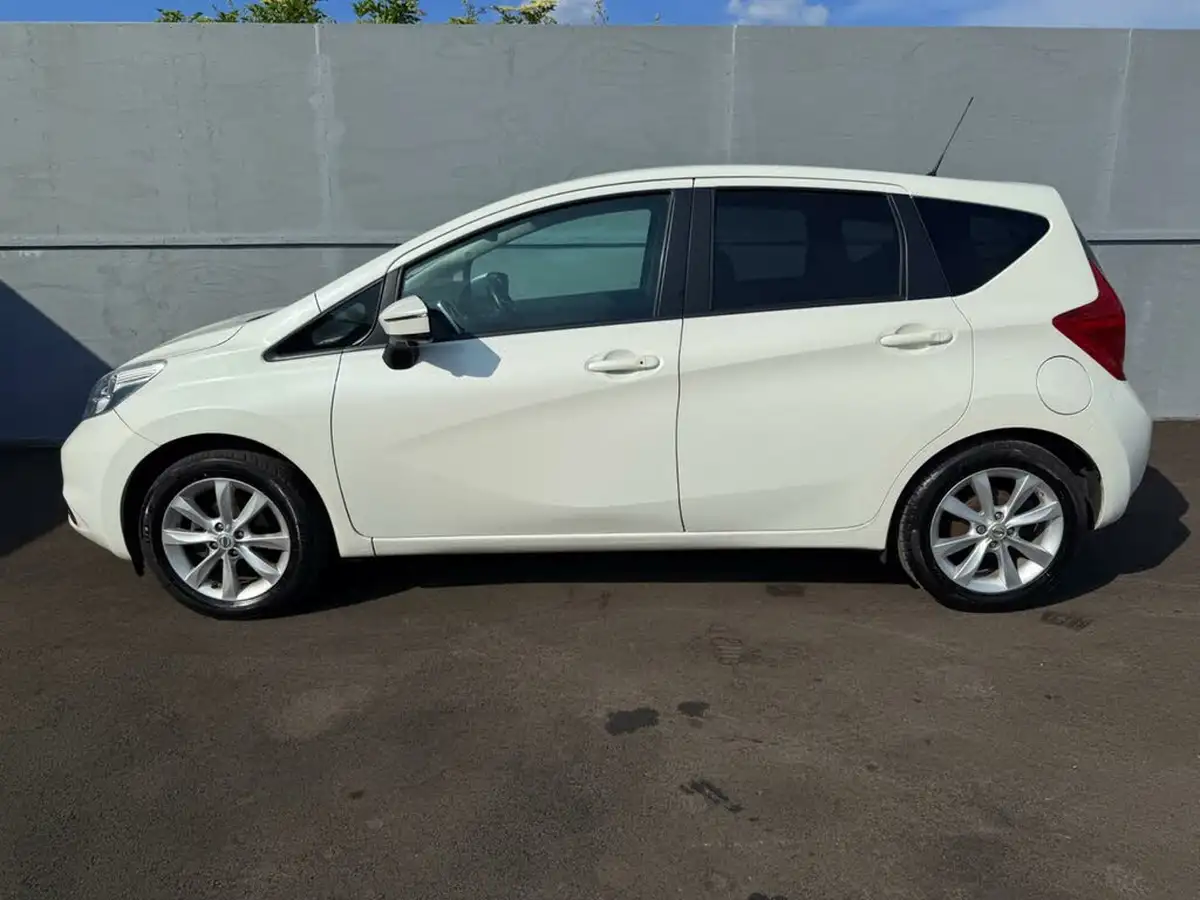 2014-nissan-note-12-tekna-cvt-big-6