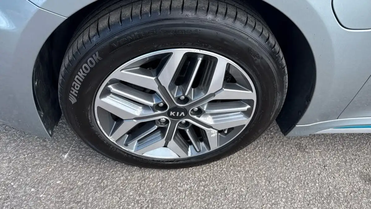 2020-kia-optima-20-gdi-phev-big-15