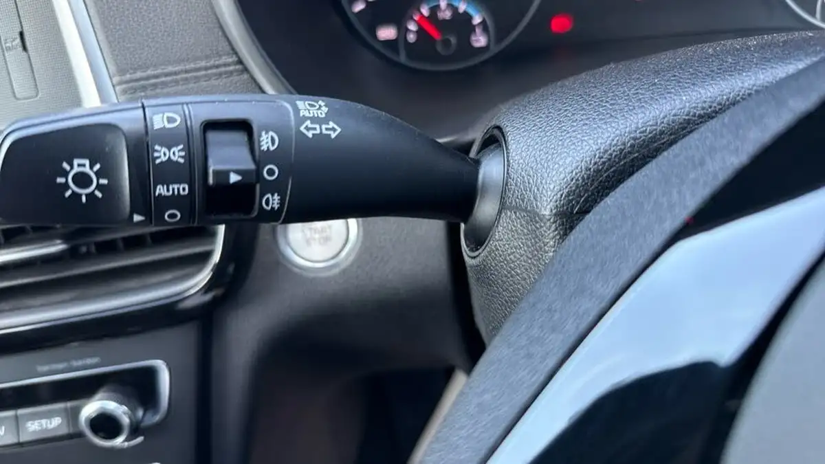 2020-kia-optima-20-gdi-phev-big-39
