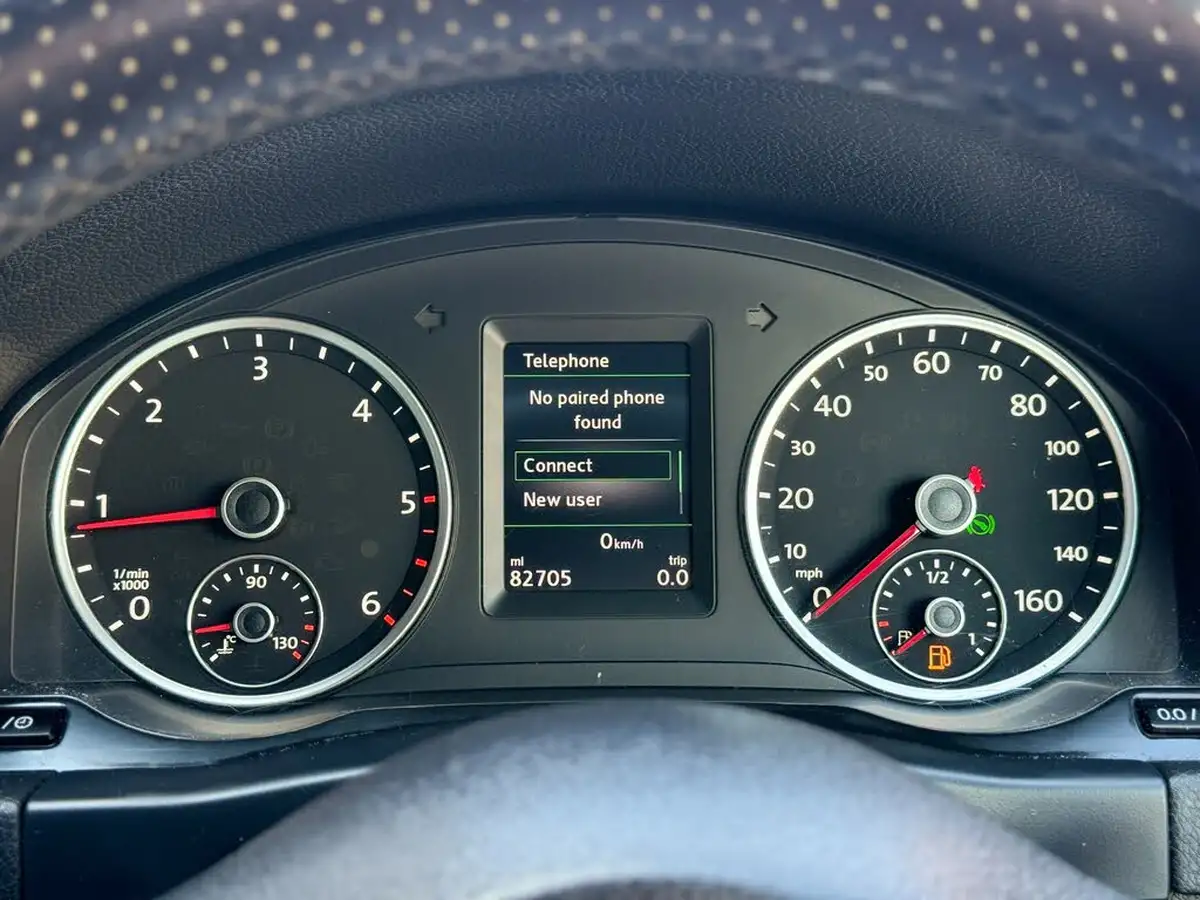 2015-volkswagen-tiguan-20tdi-r-line-140ps-4motion-r-line-bmt-ss-dsg-big-20