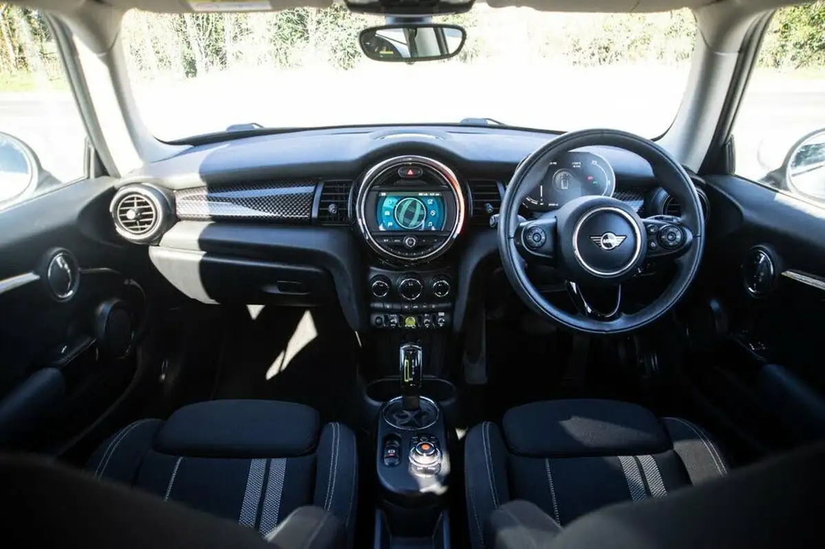 2021-mini-cooper-e-cooper-s-1-big-15