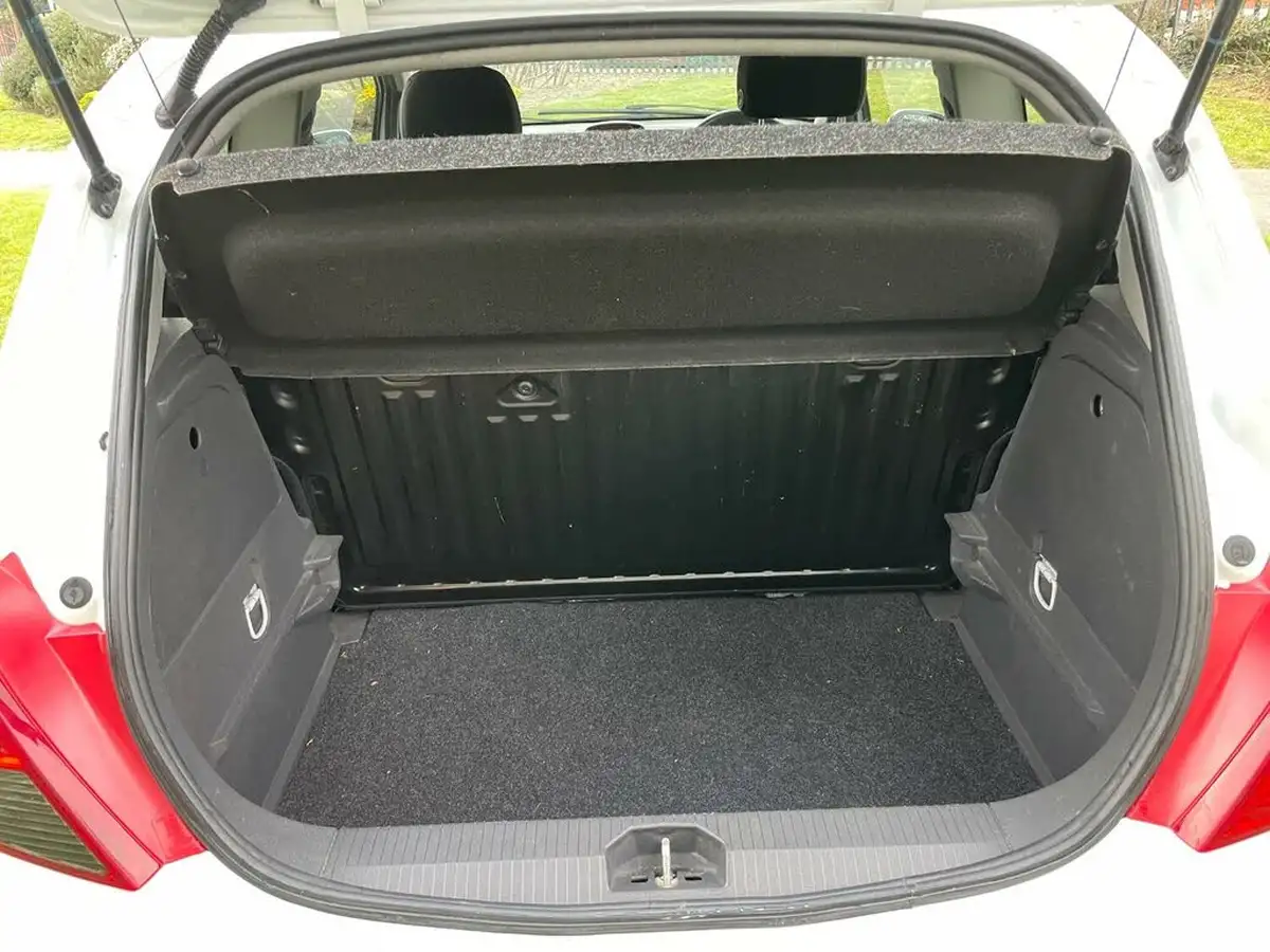2013-vauxhall-corsa-12-energy-16v-3d-big-23