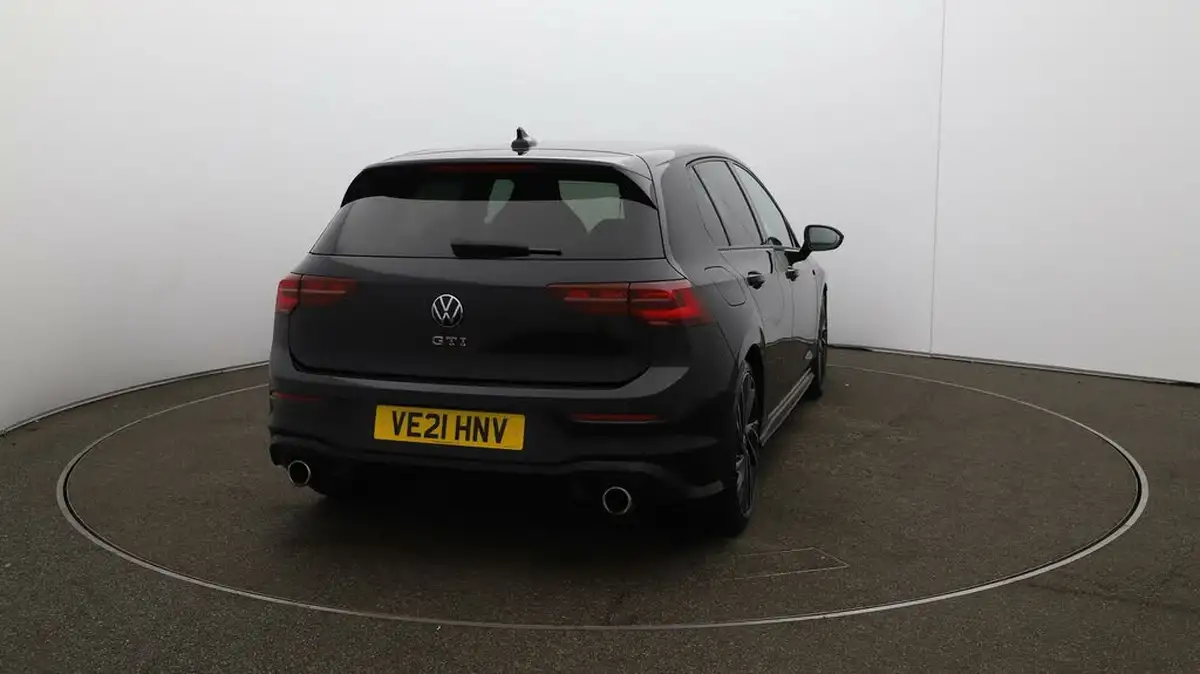 2021-volkswagen-golf-20-tsi-gti-dsg-big-56