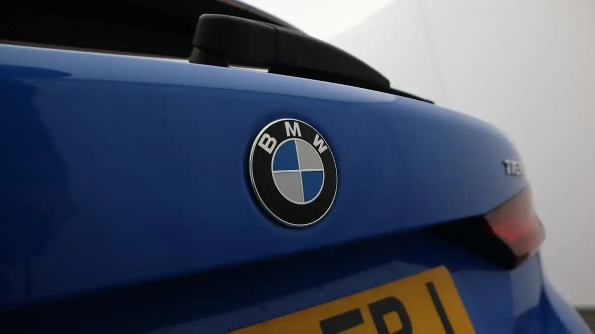 2022-bmw-1-series-15-118i-m-sport-lcp-big-23