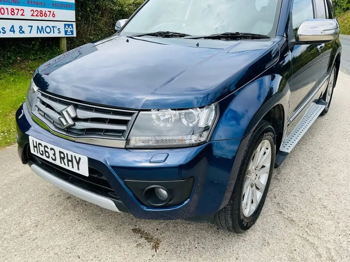 2013-suzuki-grand-vitara-24-sz5-169ps-4x4-big-11
