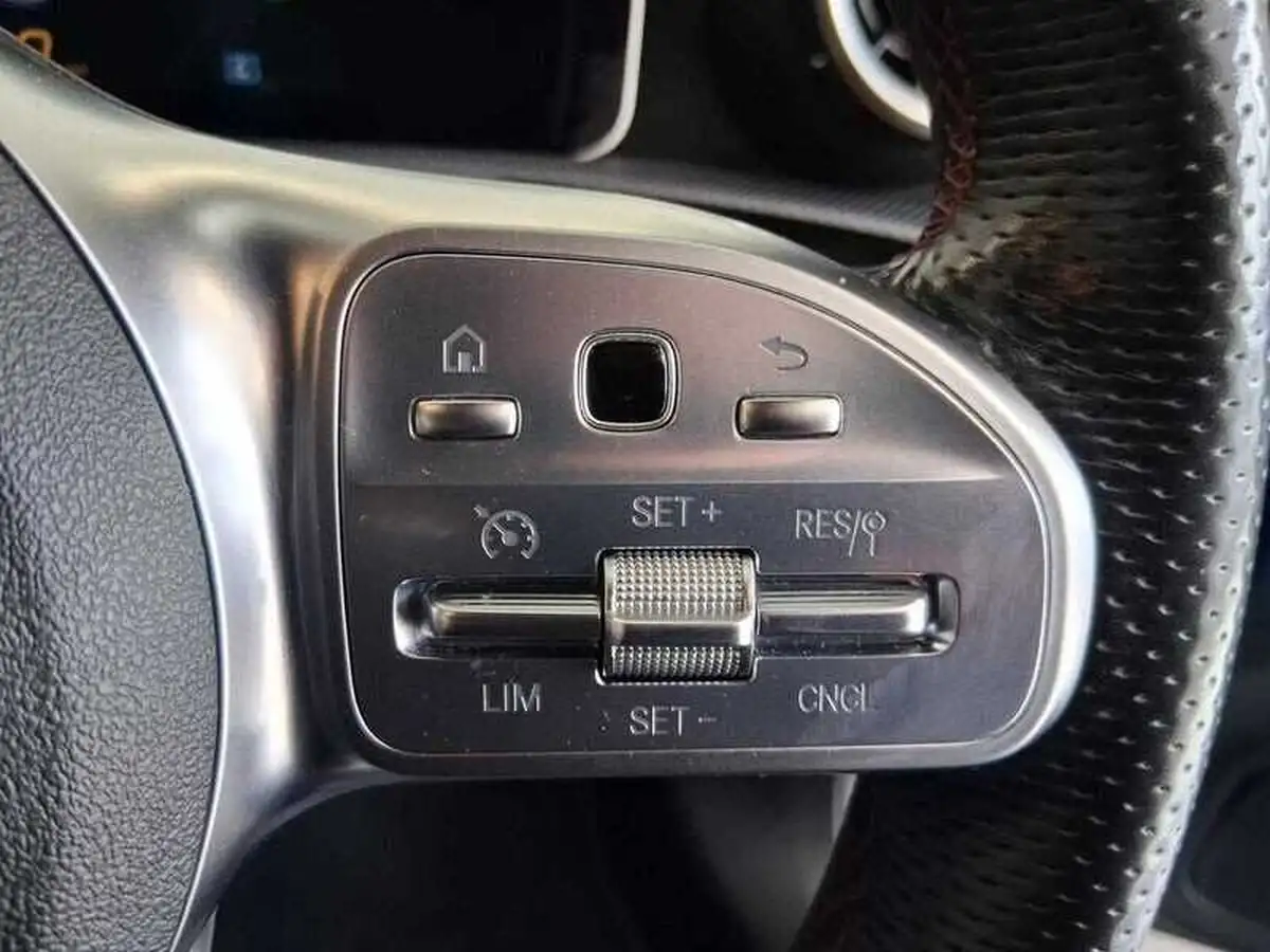 2019-mercedes-benz-a-class-13-a200-amg-line-executive-hatchback-5d-big-20