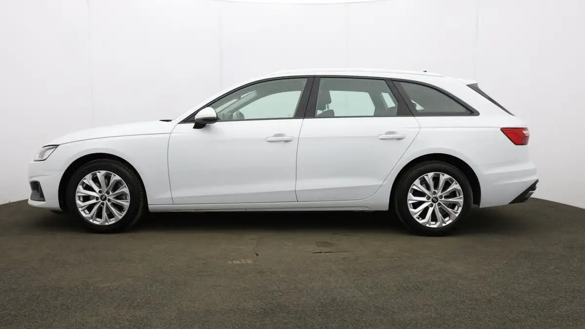 2022-audi-a4-avant-20-35-tfsi-technik-s-tronic-big-70