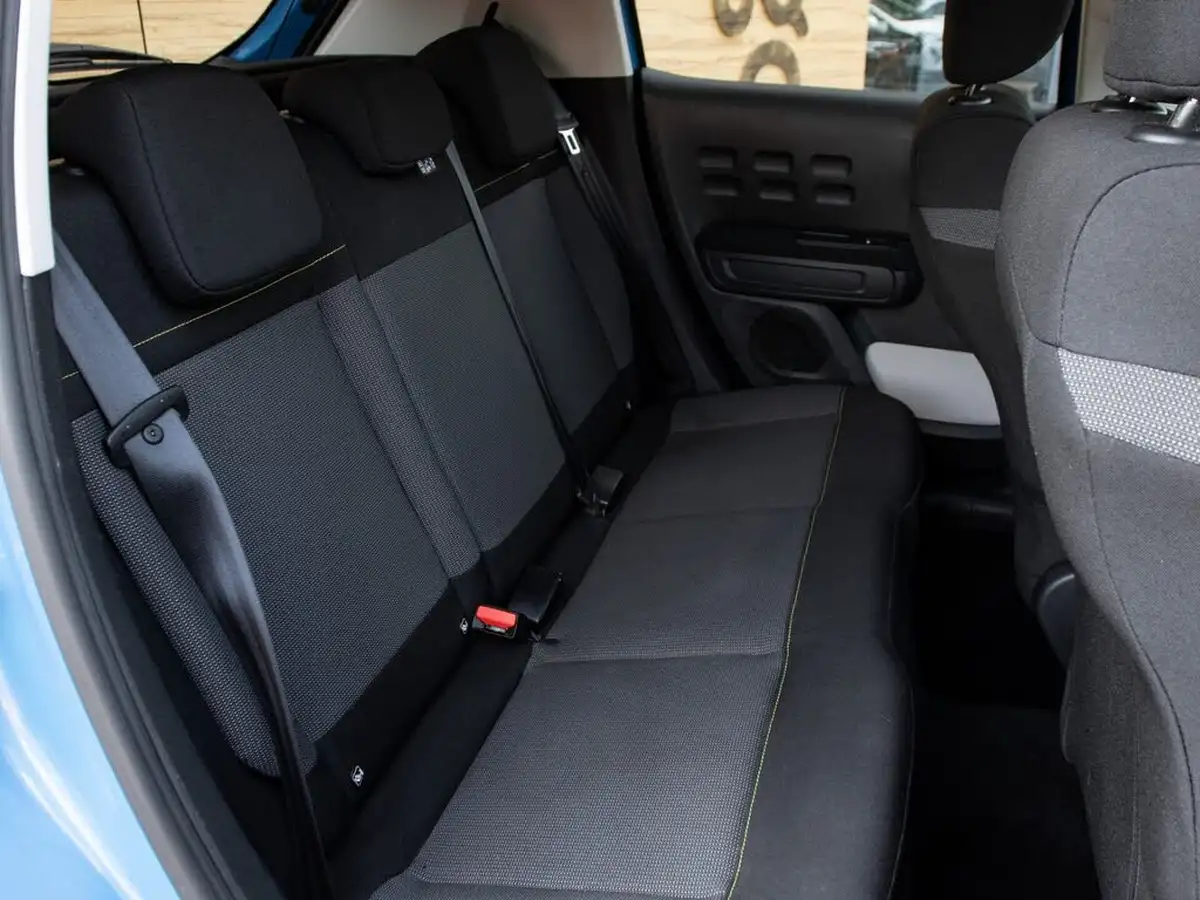 2017-citroen-c3-12-puretech-flair-110ps-ss-eat6-big-34