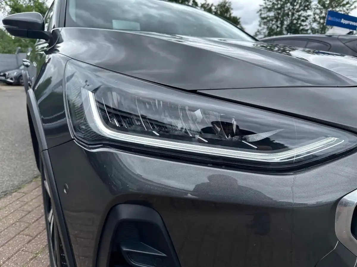 2022-ford-focus-10t-active-vignale-125ps-hybrid-mhev-hatchback-powershift-big-31