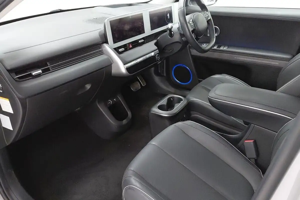 2022-hyundai-ioniq-5-e-ultimate-217ps-73kwh-rwd-big-10