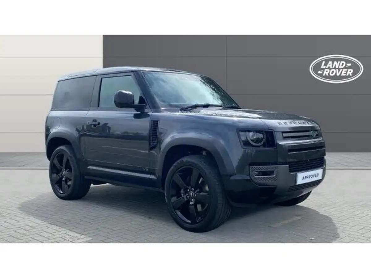 2022-land-rover-90-defender-50-p525-v8-big-0