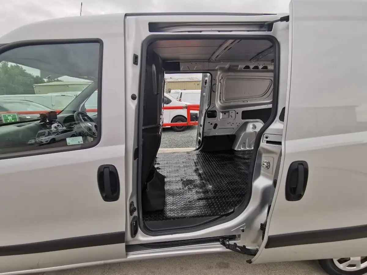 2017-fiat-doblo-cargo-16td-l2h1-maxi-sx-105eu6-big-21