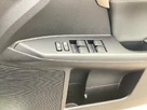 2015-lexus-ct-200h-18-advance-plus-small-32