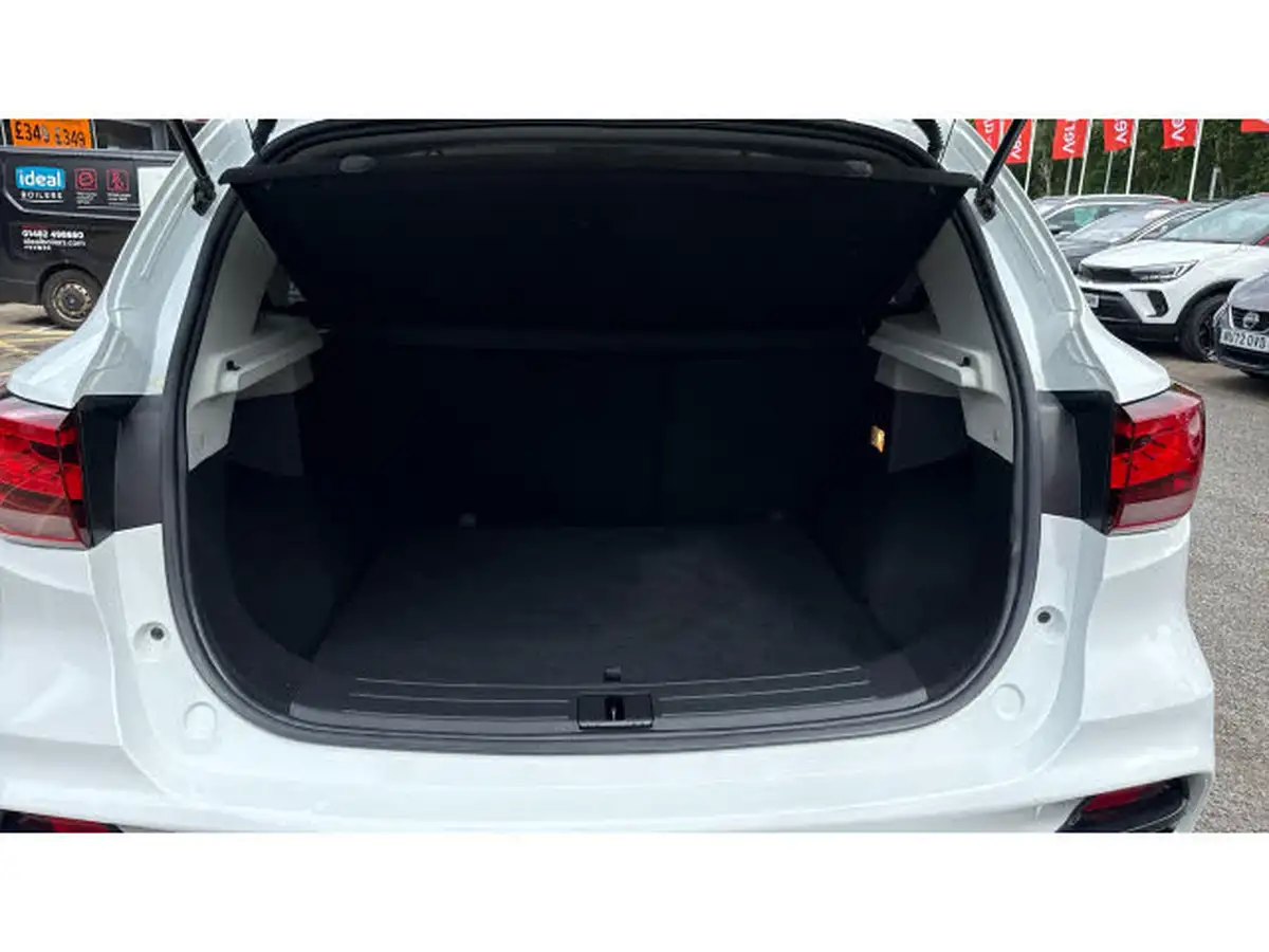 2023-mg-zs-suv-15-vti-tech-exclusive-big-3
