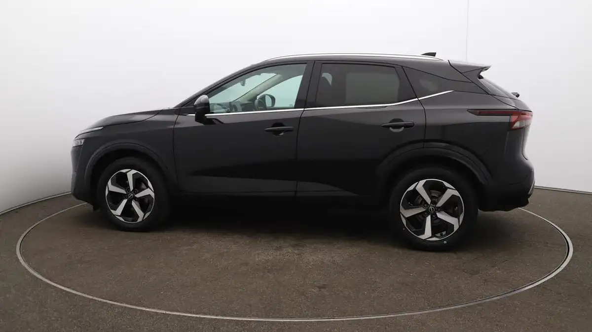 2022-nissan-qashqai-13-dig-t-n-connecta-140ps-big-57