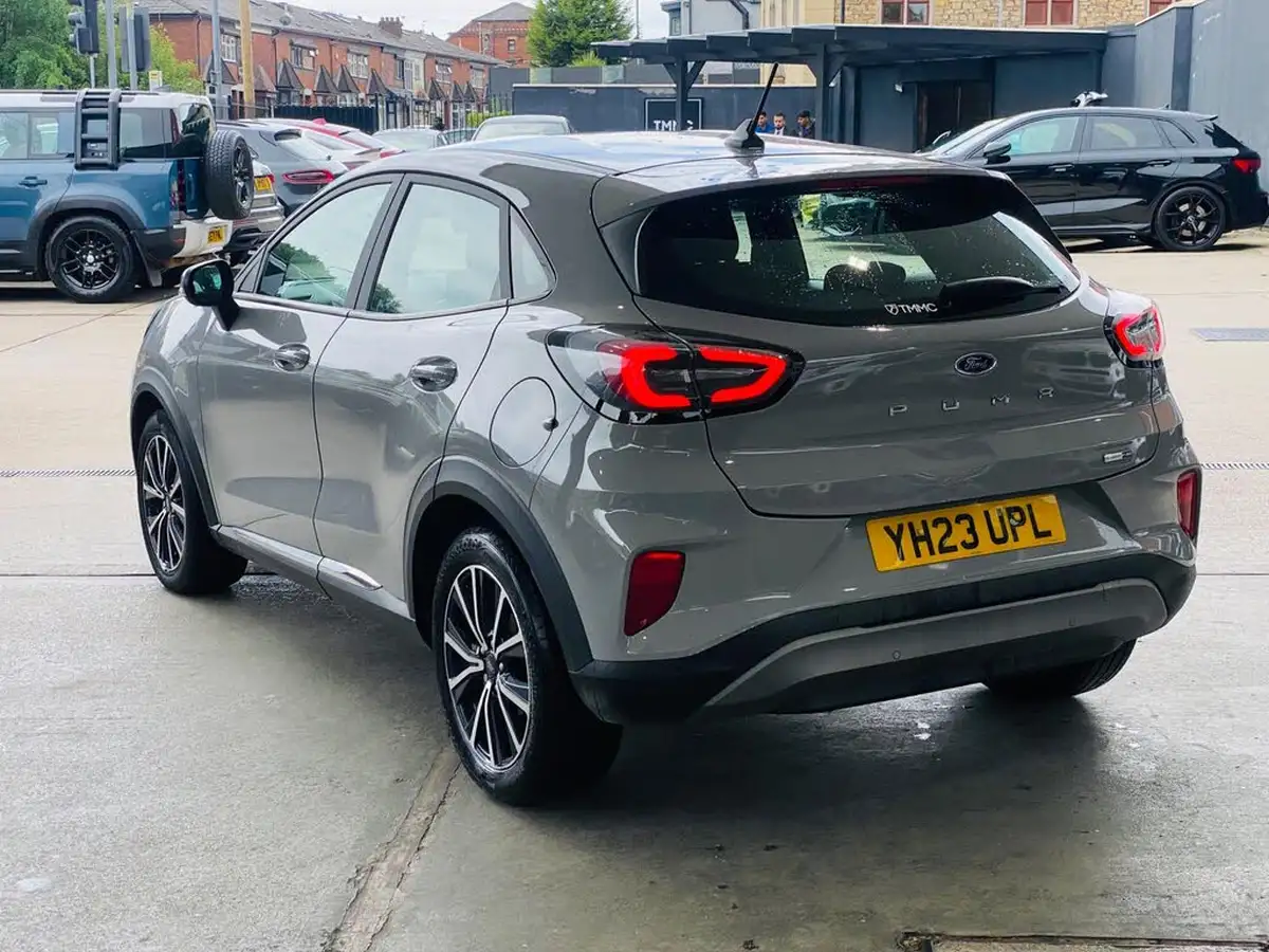 2023-ford-puma-suv-10-titanium-125ps-big-2
