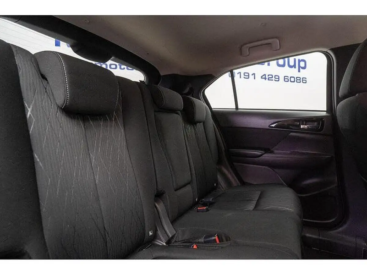 2018-mitsubishi-eclipse-cross-15-3-4wd-auto-big-47