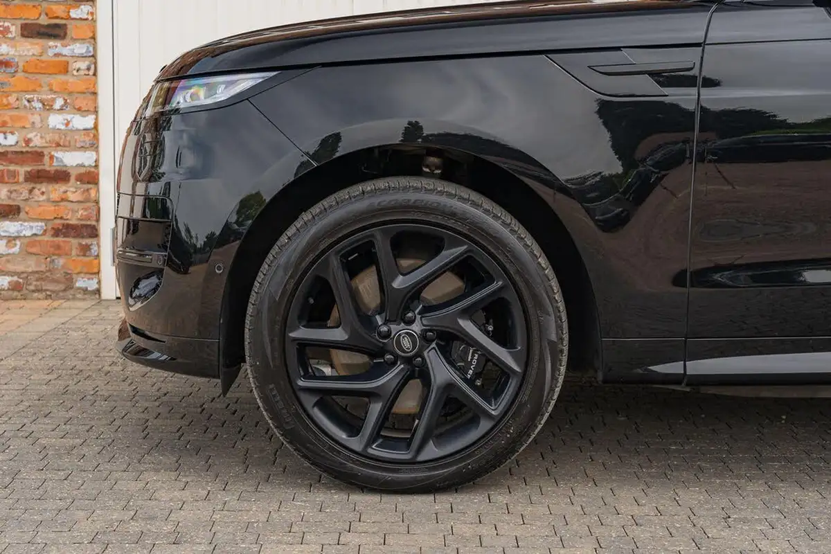 2024-land-rover-range-rover-sport-30-p460e-dynamic-se-big-11
