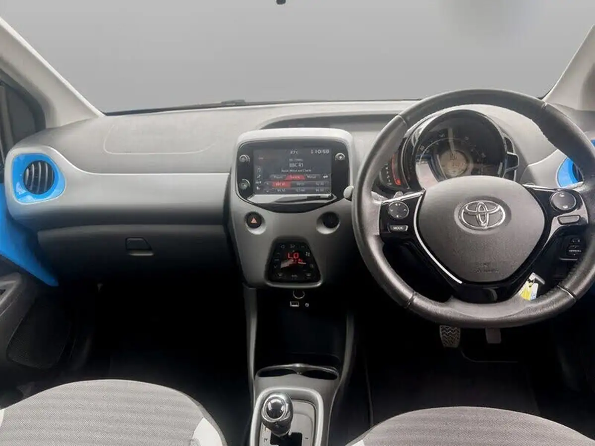 2020-toyota-aygo-10-vvt-i-x-trend-x-shift-big-7
