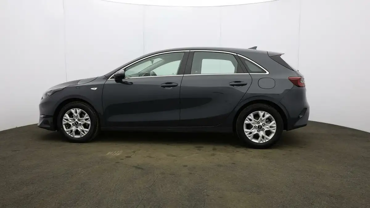 2023-kia-ceed-15-t-gdi-2-158bhp-non-adap-hatchback-big-67