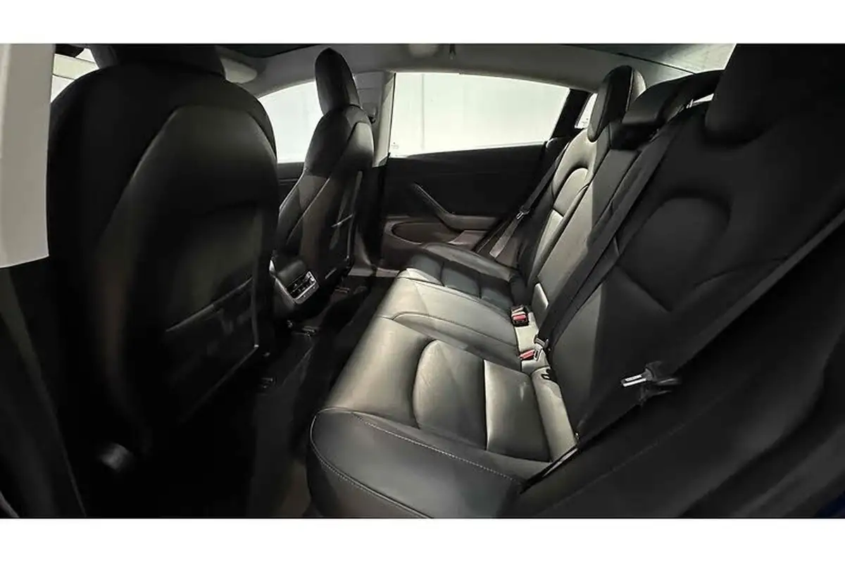 2019-tesla-model-3-e-standard-plus-big-23