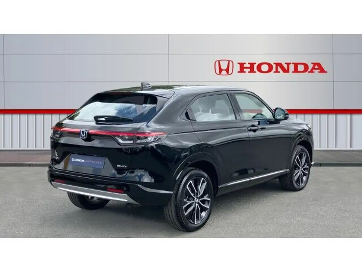 2023-honda-hr-v-15-i-mmd-advance-big-11
