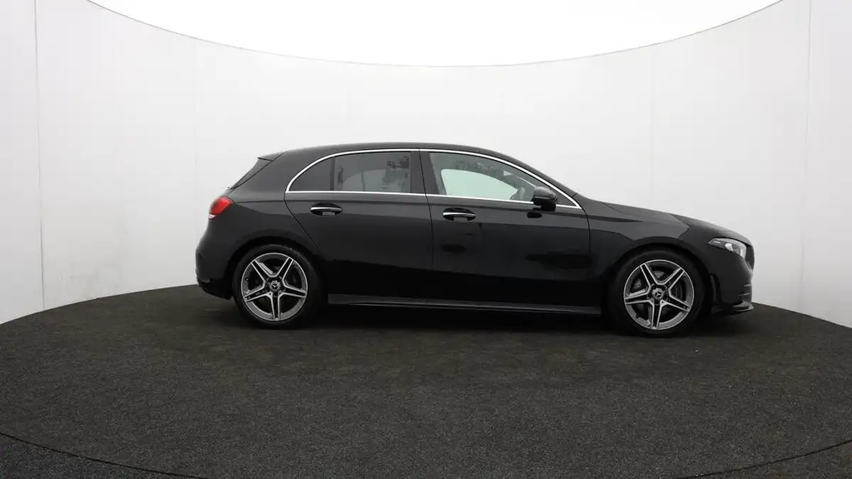 2019-mercedes-benz-a-class-20-a220-amg-line-premium-plus-hatchback-5d-4matic-big-43