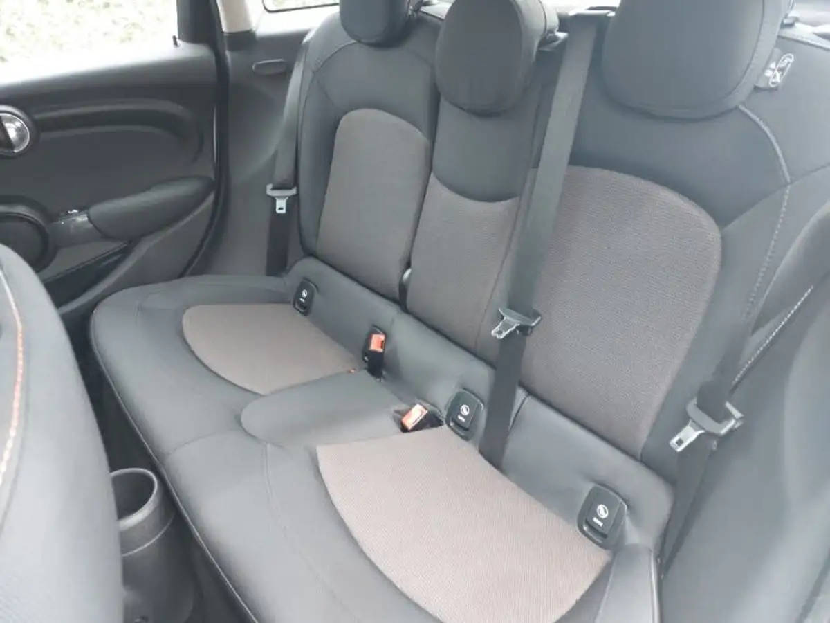2019-mini-cooper-15-cooper-classic-hatchback-5d-auto-big-5