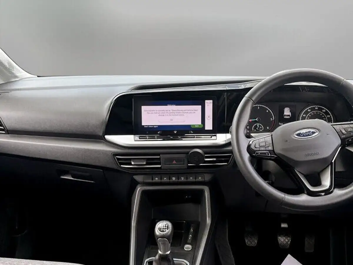 2023-ford-tourneo-connect-20-titanium-big-31