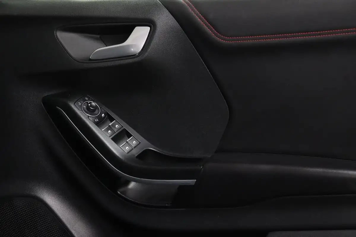 2022-ford-puma-suv-10-st-line-x-125ps-big-36