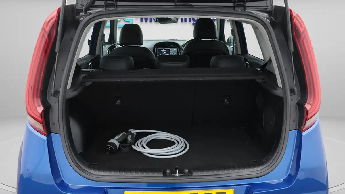 2022-kia-soul-ev-maxx-big-17
