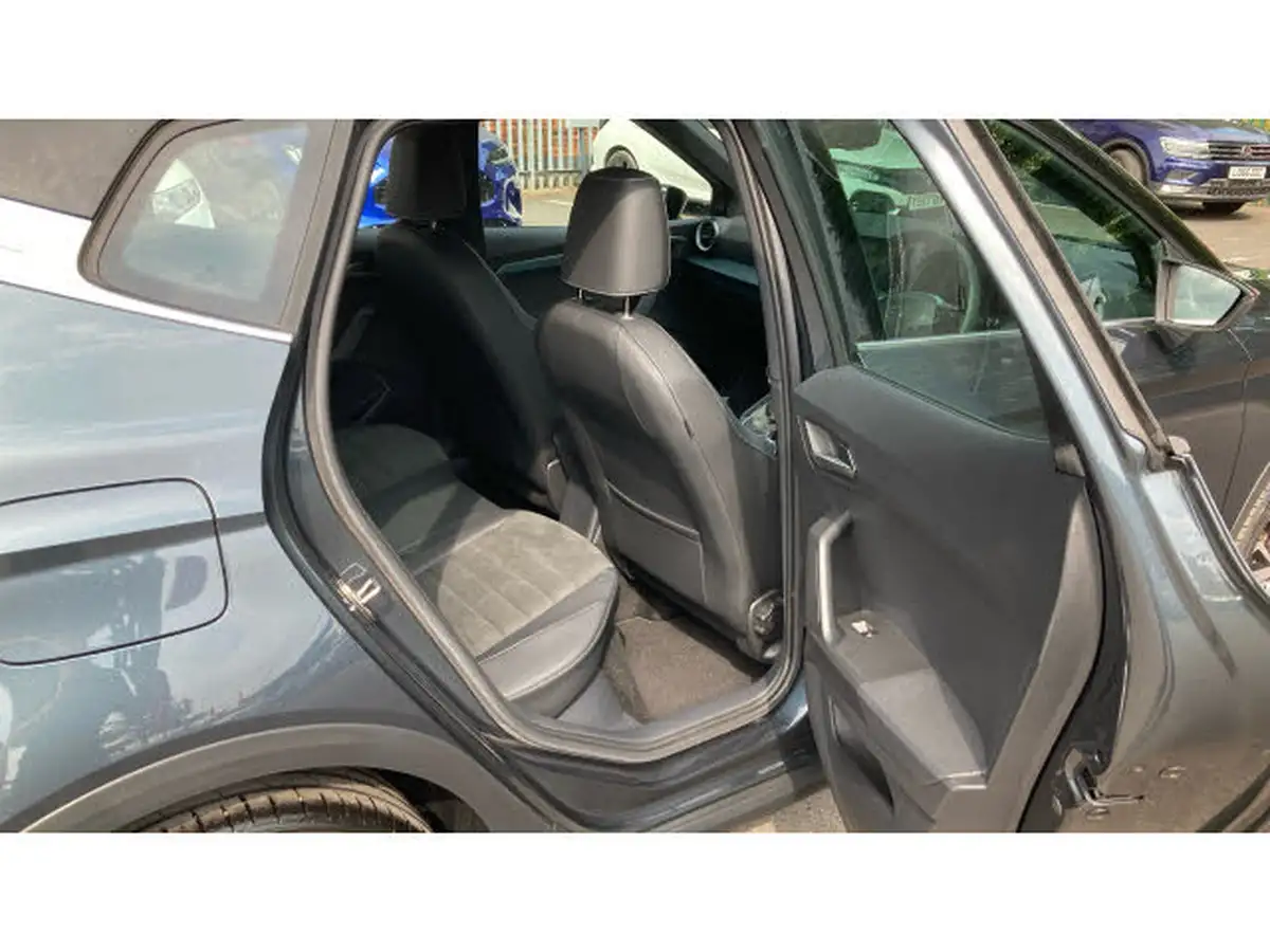 2021-seat-arona-10-tsi-xperience-big-39