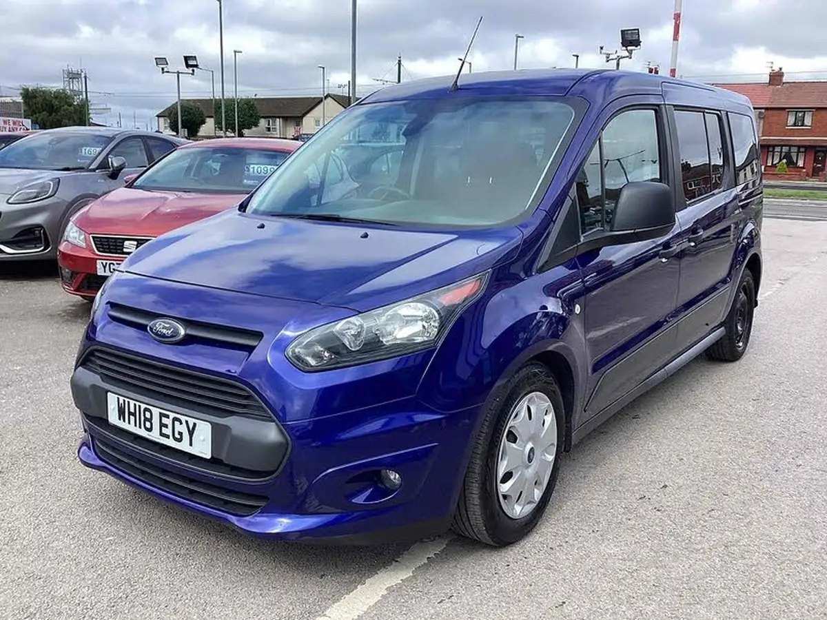 2018-ford-grand-tourneo-connect-15tdci-zetec-120ps-ss-1499cc-powershift-big-1