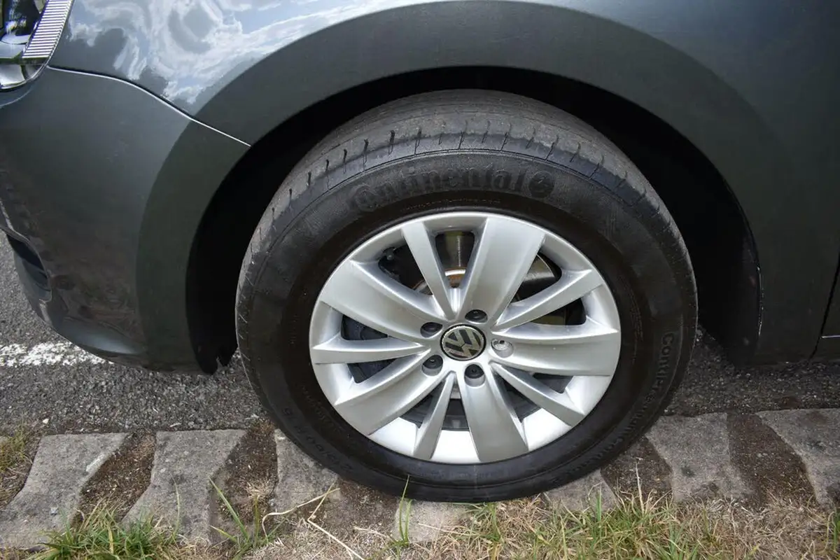 2021-volkswagen-sharan-14-tsi-se-nav-dsg-big-21