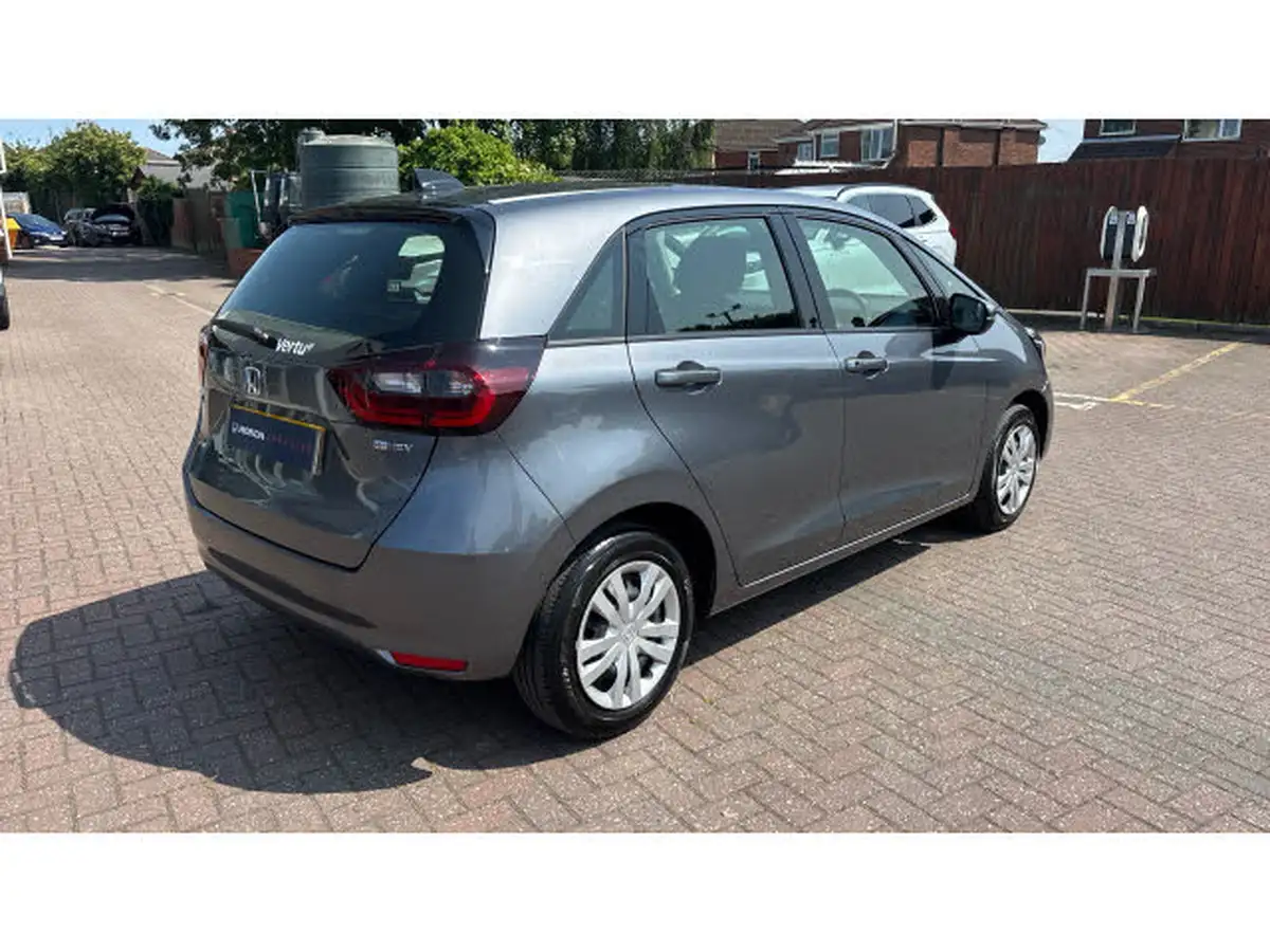 2022-honda-jazz-15-i-mmd-se-109ps-big-41