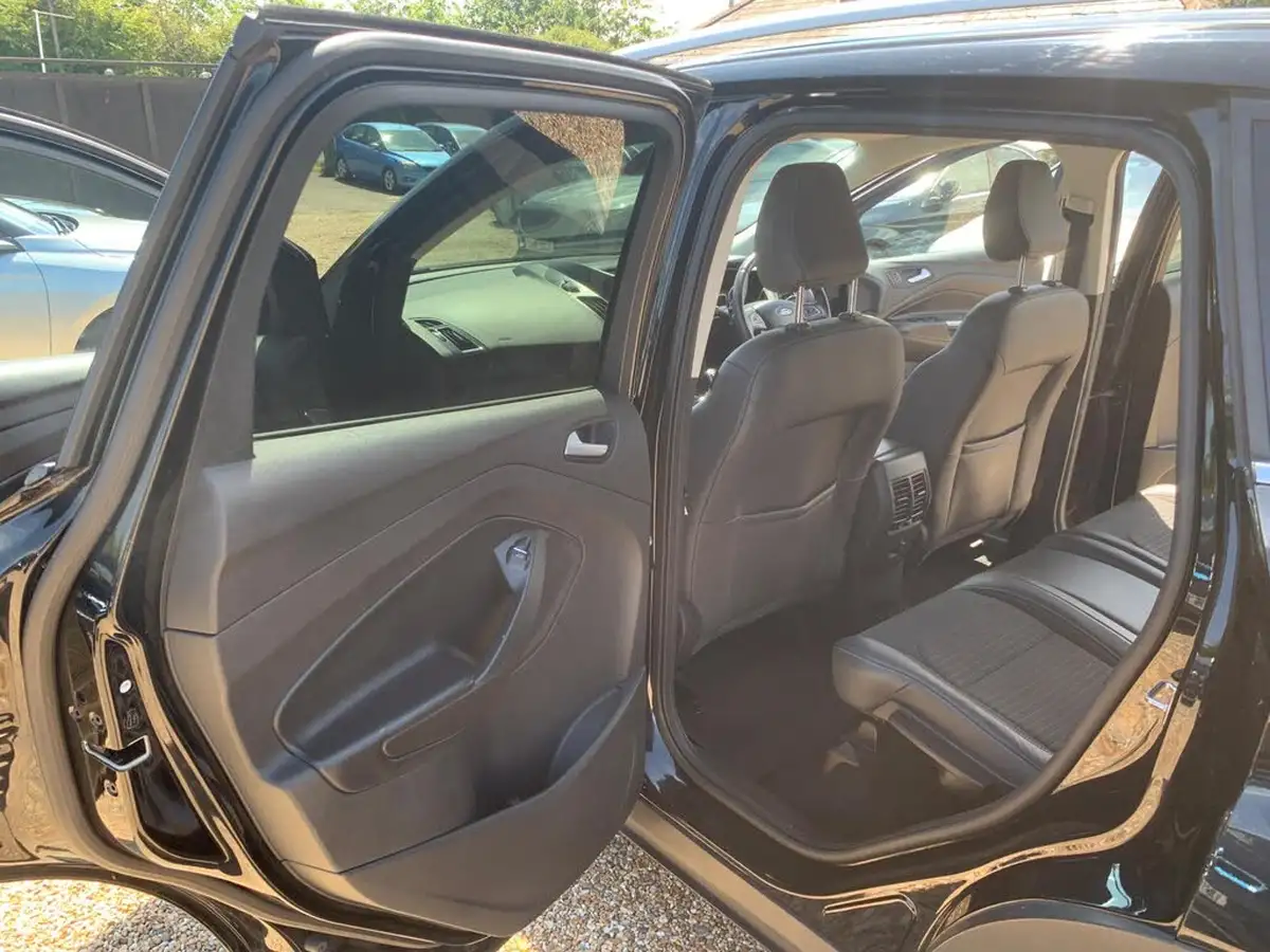 2018-ford-kuga-15tdci-titanium-big-33