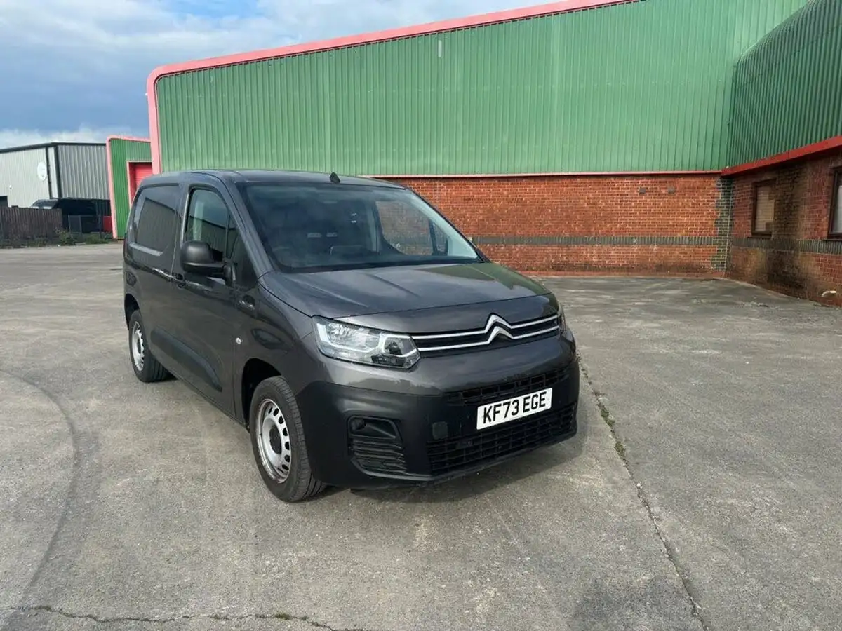 2024-citroen-berlingo-15-bluehdi-1000-enterprise-edition-100pseu6d-big-2