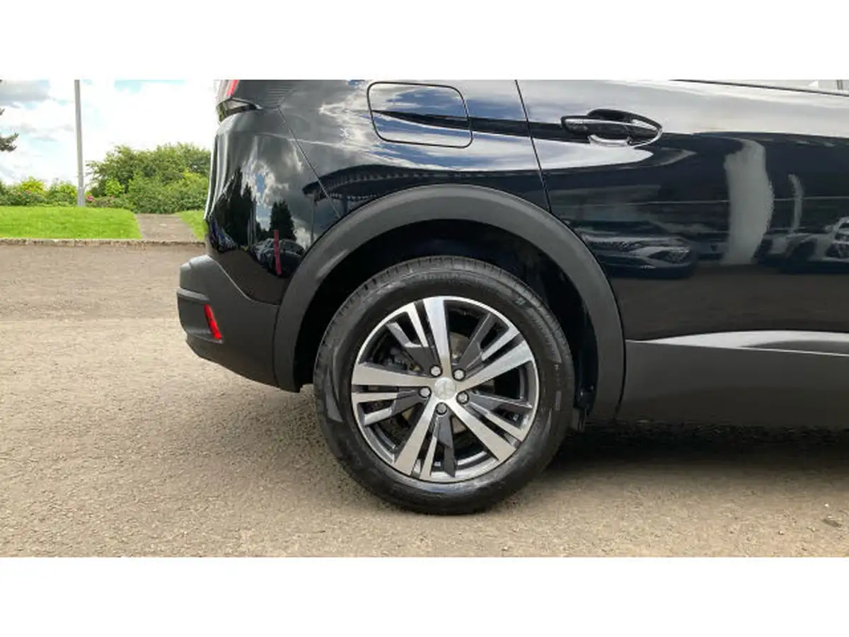 2024-peugeot-3008-suv-12-active-big-6