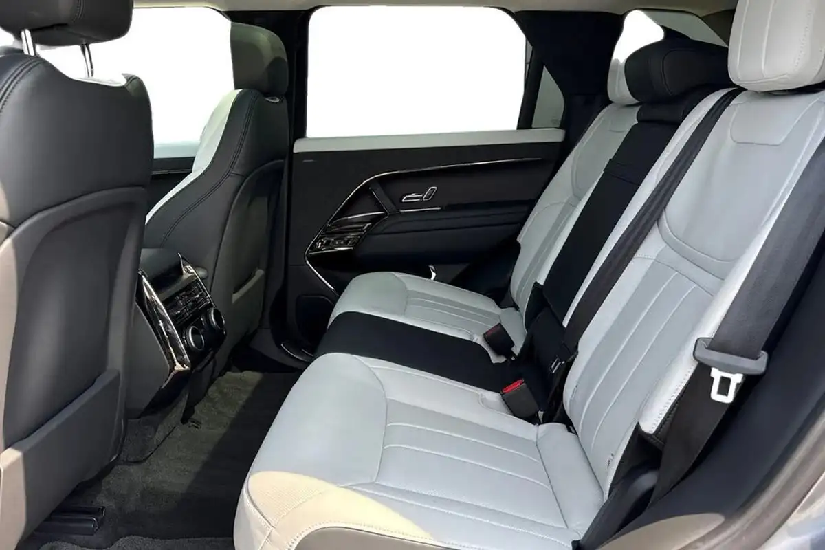 2023-land-rover-range-rover-sport-30-d350-autobiography-big-3