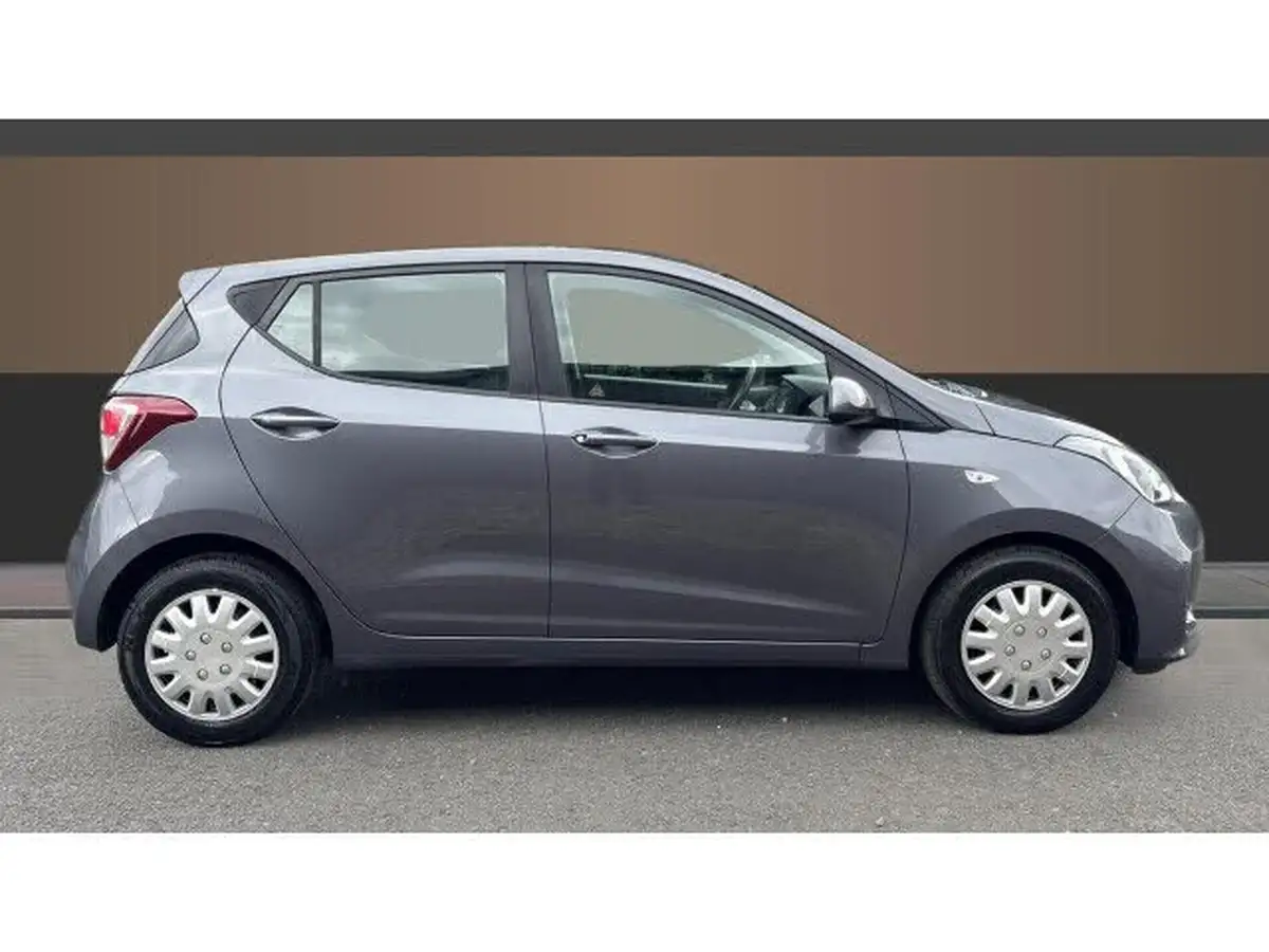 2017-hyundai-i10-10-se-big-4