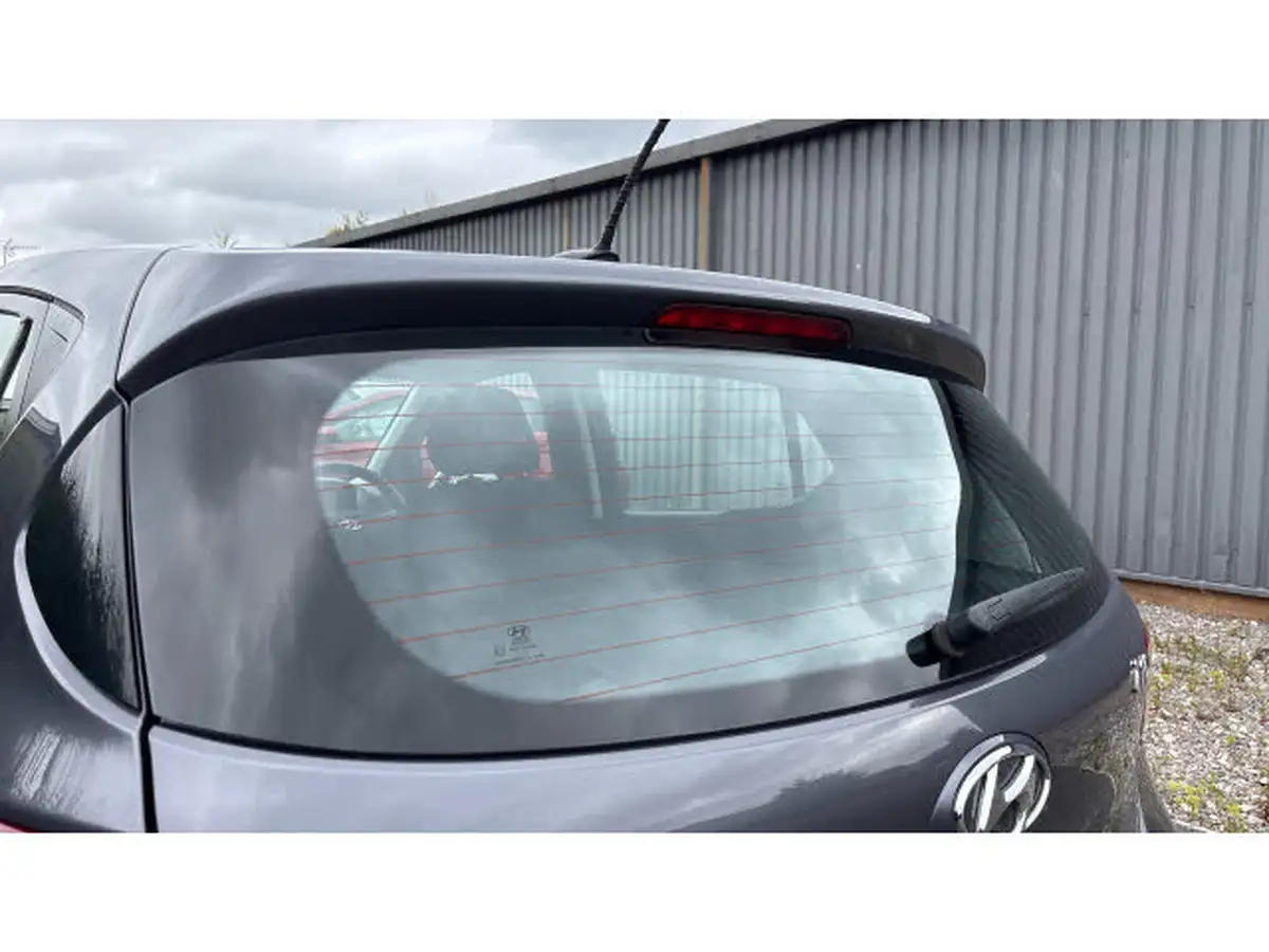 2017-hyundai-i10-10-se-big-28