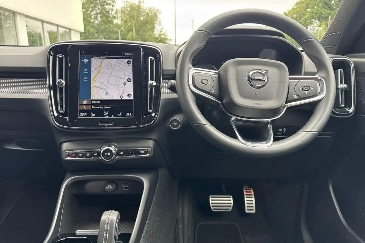 2021-volvo-xc40-20-b4-r-design-pro-194bhp-awd-auto-big-32