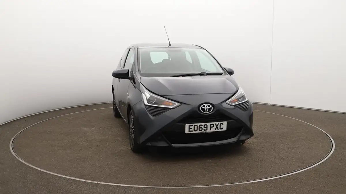 2019-toyota-aygo-10-vvt-i-x-play-tss-x-shift-big-40
