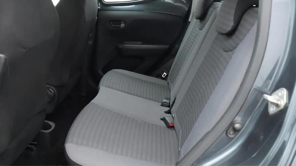 2019-toyota-aygo-10-vvt-i-x-play-tss-x-shift-big-16