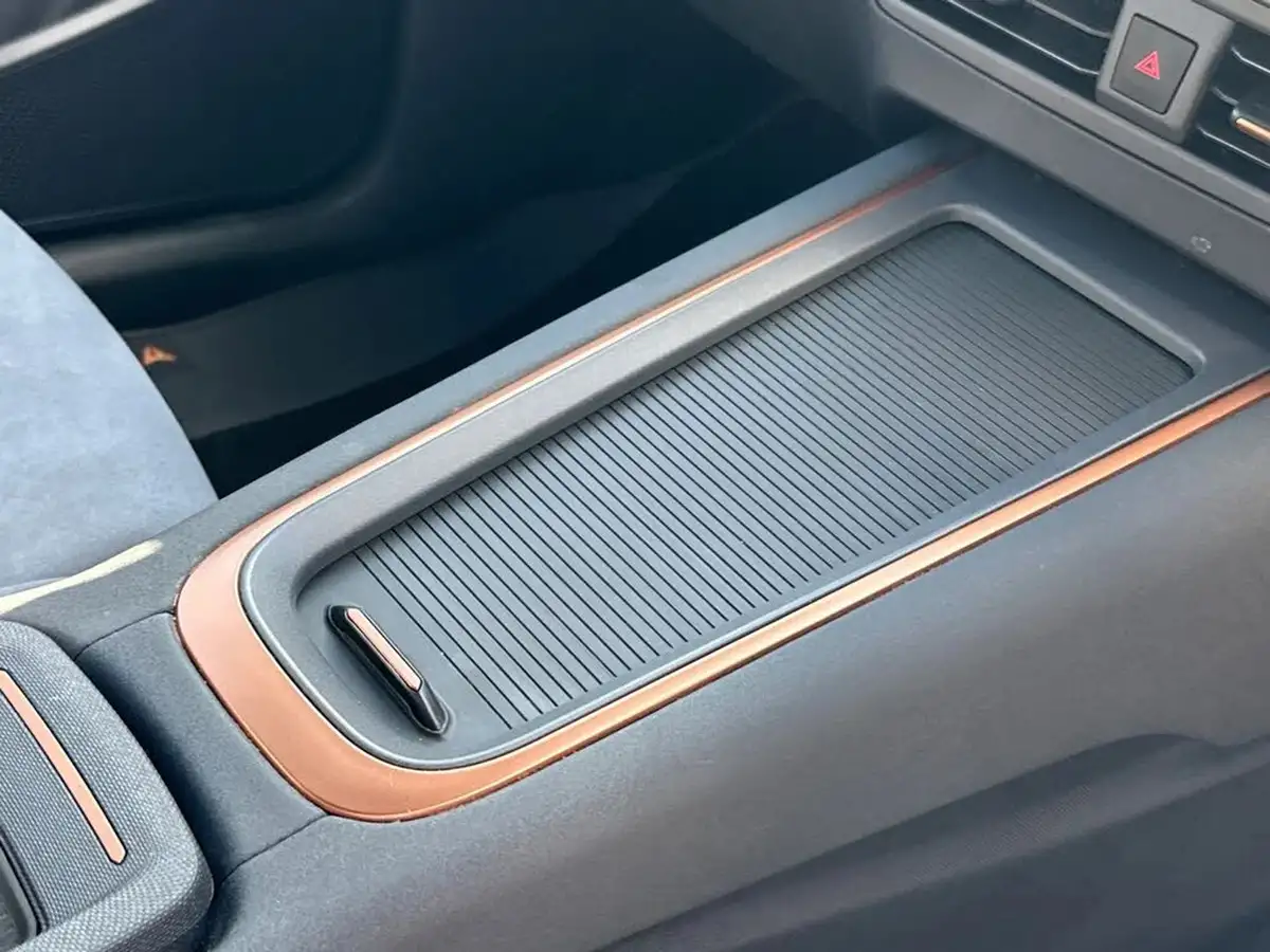 2024-cupra-born-e-v3-230ps-77kwh-e-boost-big-19
