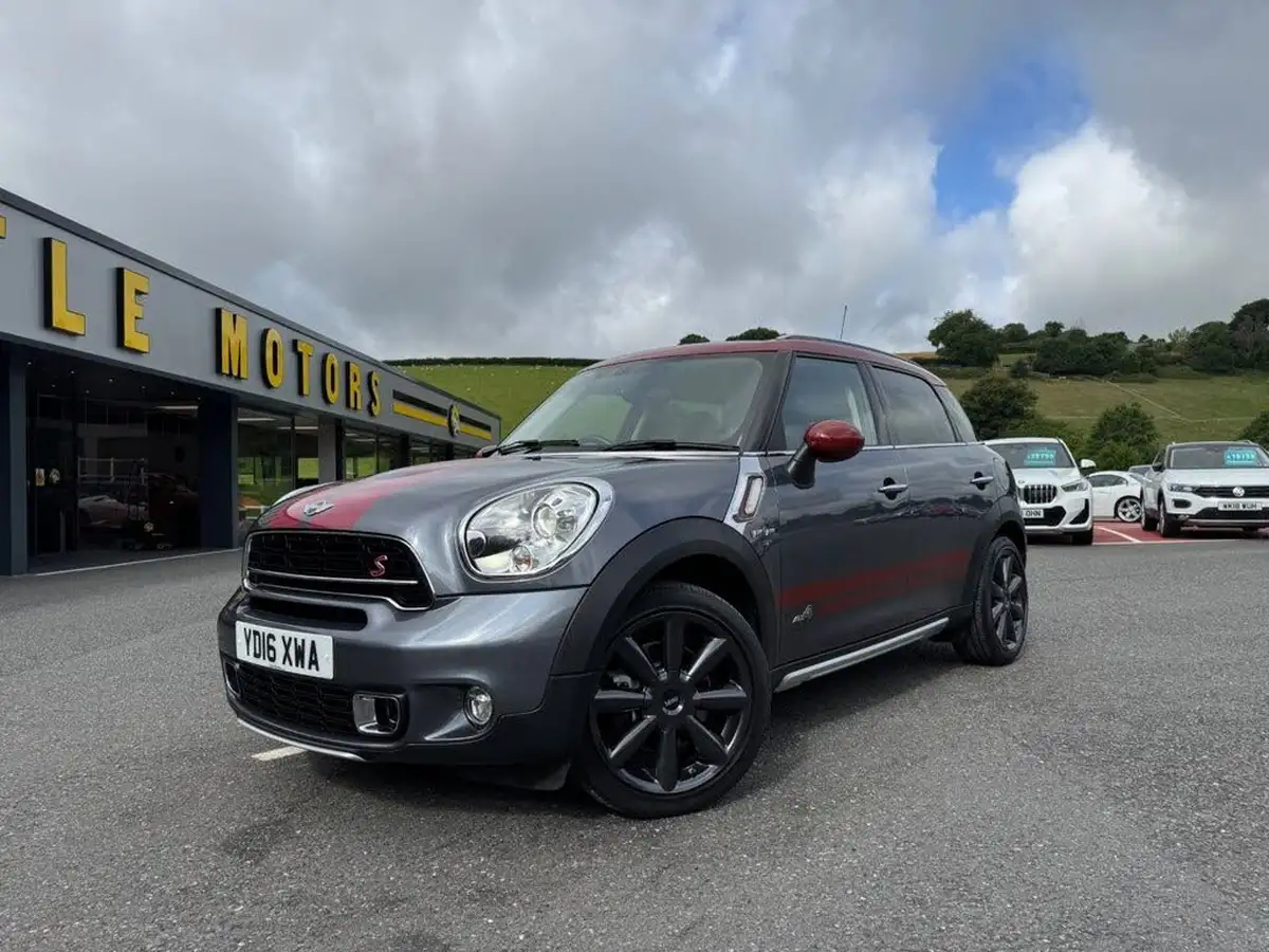 2016-mini-countryman-16-cooper-s-park-lane-edition-all4-big-26