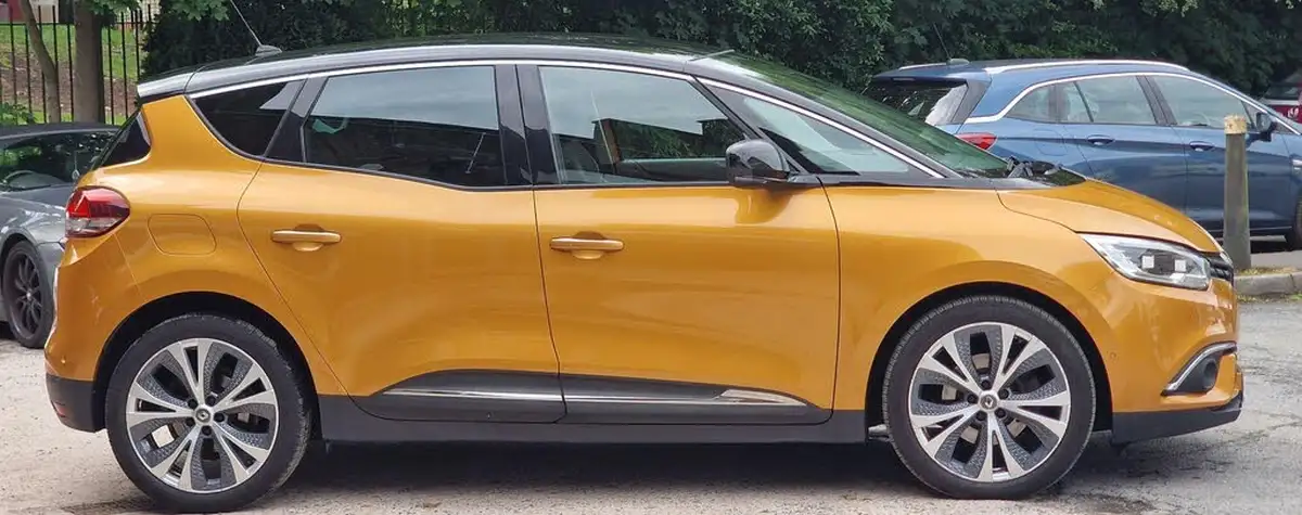 2016-renault-scenic-15dci-dynamique-s-nav-edc-auto-big-4