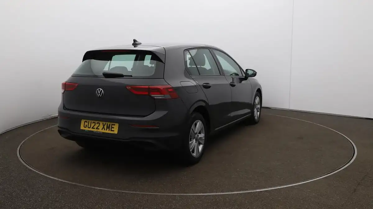 2022-volkswagen-golf-20tdi-life-hatchback-big-54