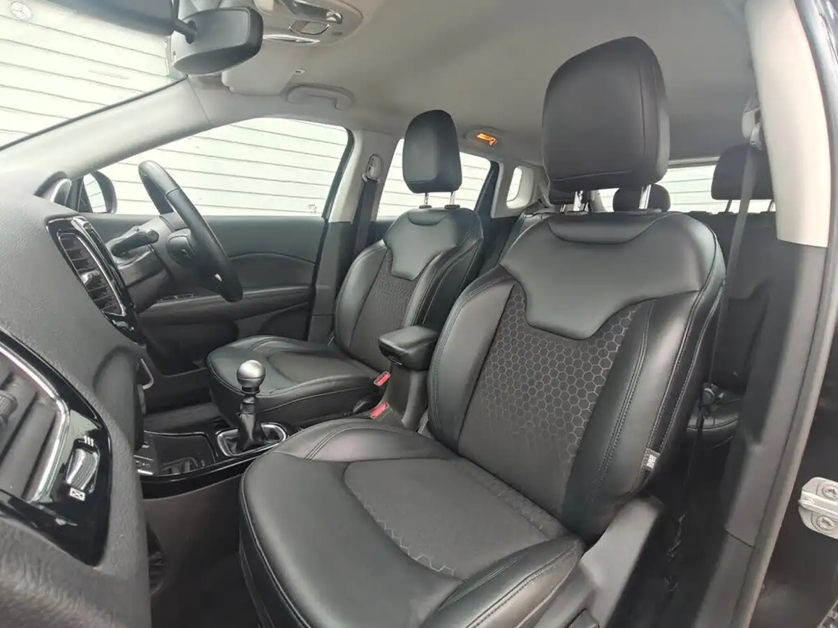 2020-jeep-compass-14-multiair-ii-night-eagle-big-49